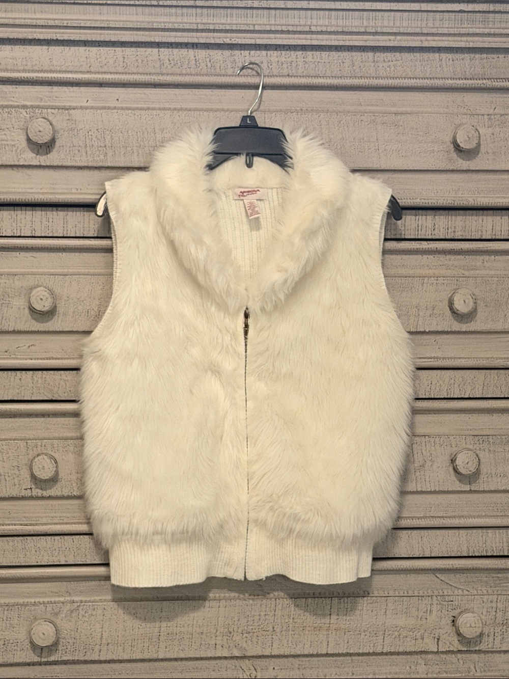 Arizona Jean Company Cream Faux Fur Vest with Plush Collar Size XL
